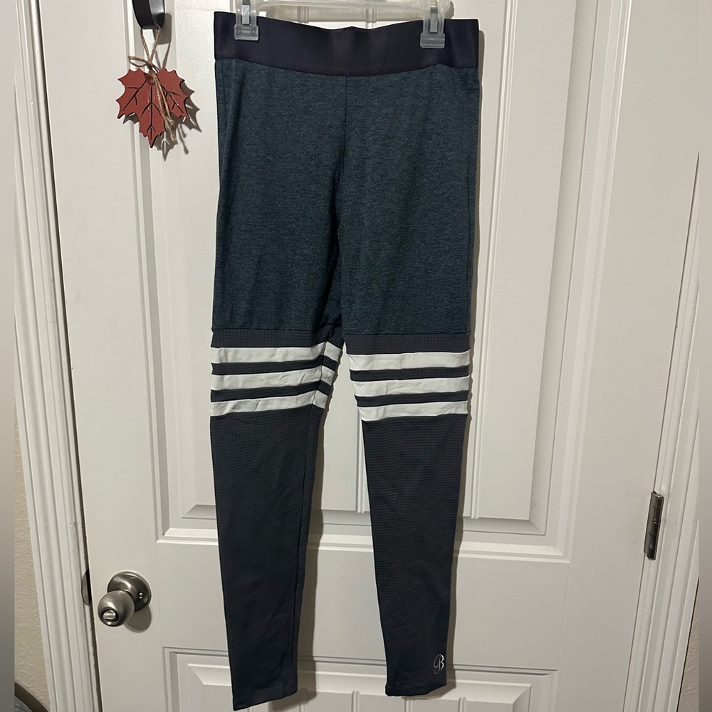 Bombshell Sportswear Ankle Sock Leggings size s